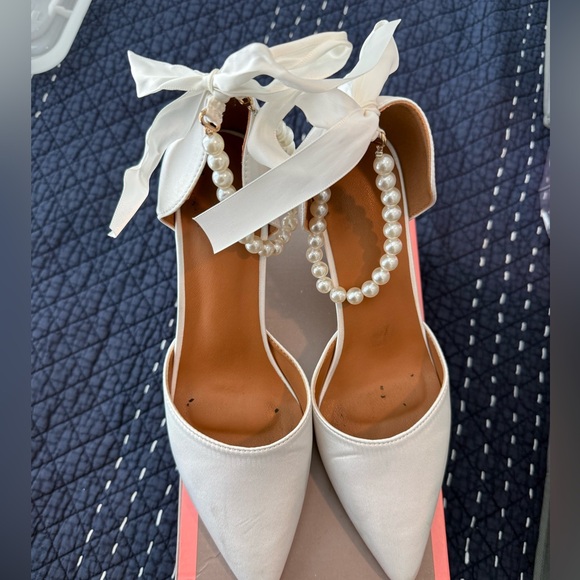 Elegant White Heels with Pearl Strap - Picture 2 of 3